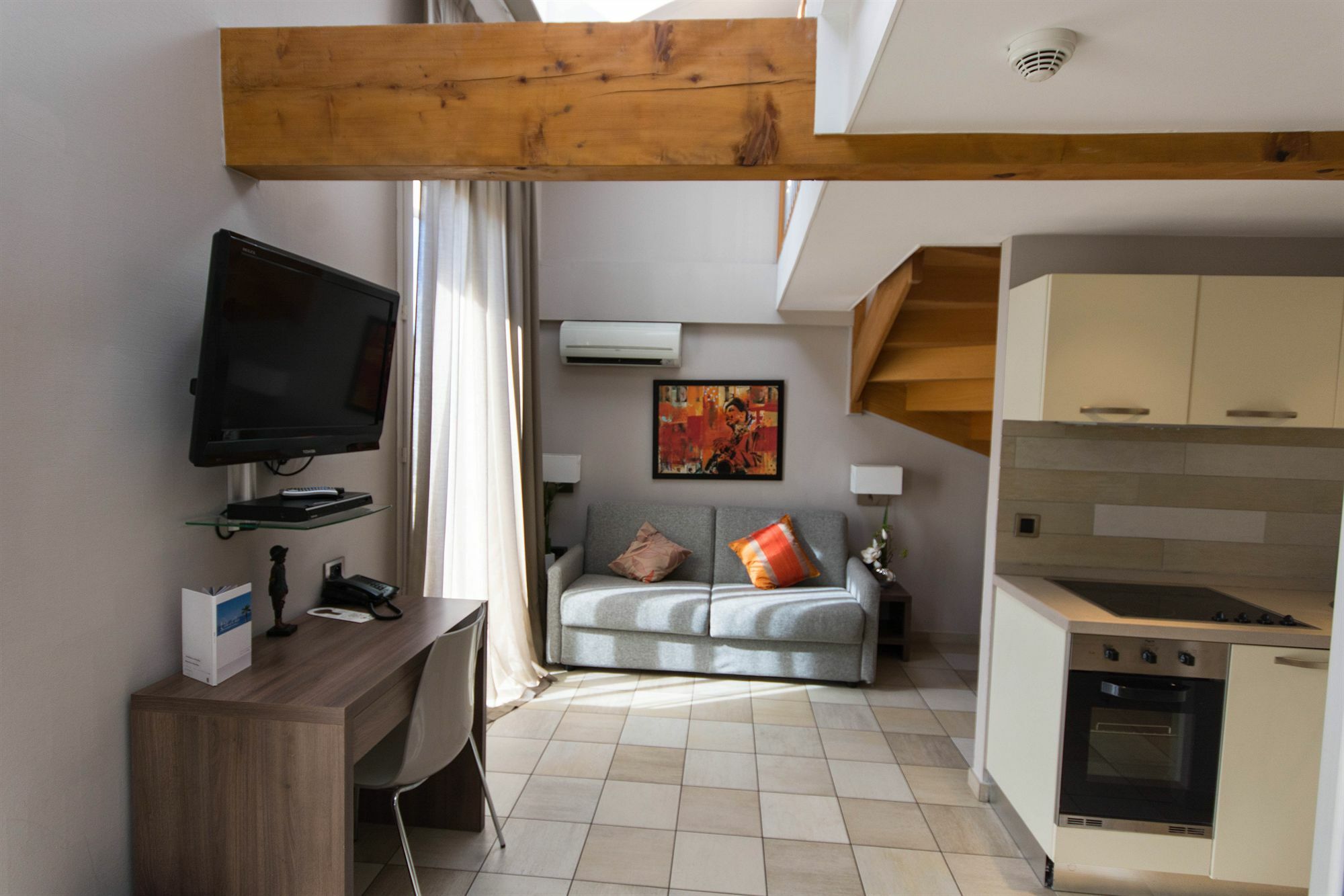 Hotel Villa d'Elsa Juan-les-Pins Esterno foto