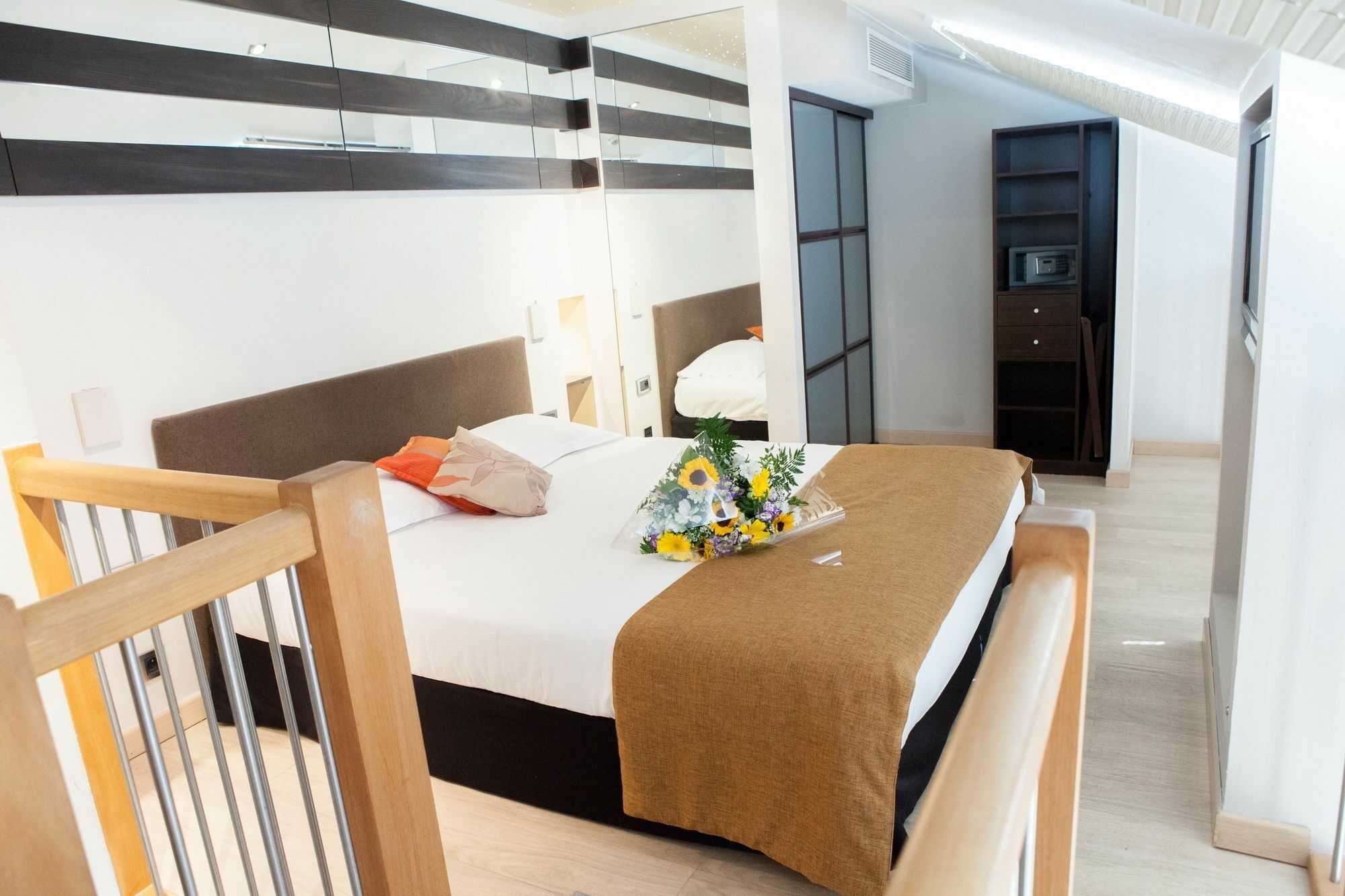 Hotel Villa d'Elsa Juan-les-Pins Esterno foto
